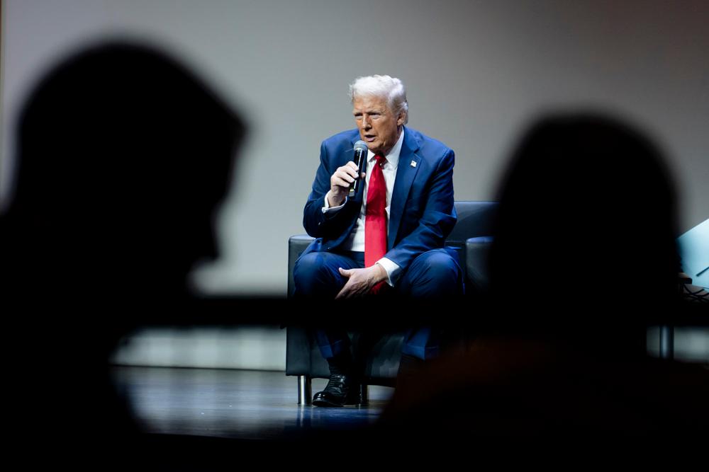 Republican presidential candidate, former President Donald Trump, speaks at the Detroit Economic Club in Detroit, Mich., on Oct. 10, 2024. (Madalina Vasiliu/The Epoch Times)