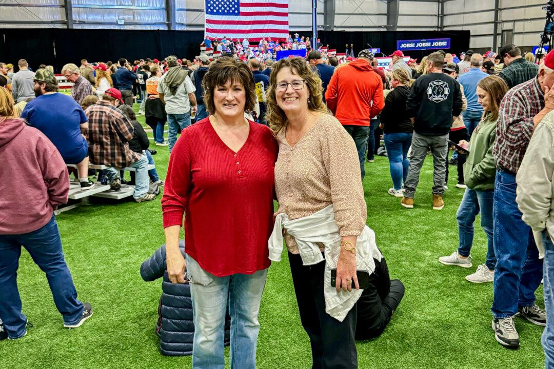 Nicole Harriman, a financial analyst, and Holly Thomas, an accountant, attend a rally held by Republican vice presidential nominee Sen. JD Vance (R-Ohio) in Williamsport, Pa., on Oct. 16, 2024. (Arjun Singh/The Epoch Times)