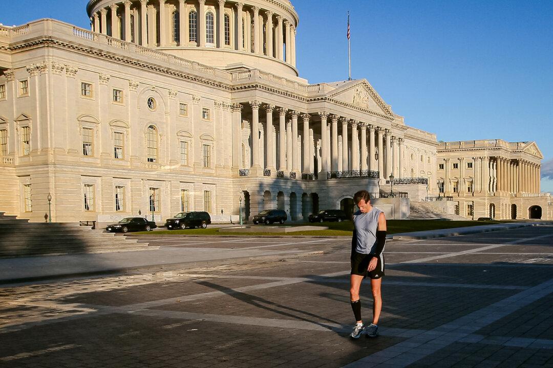 Sen. John Thune (R-S.D.) jogs on the plaza of the U.S. Capitol on Nov. 17, 2010. (Mark Wilson/Getty Images)