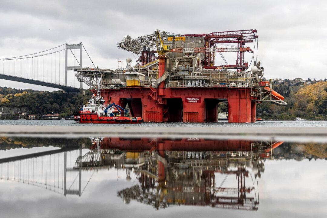 The Transocean Barents ultra-deepwater semi-submersible drilling, flying the flag of Marshall Islands, sails on the Bosphorus, Turkey, on Nov. 14, 2024. (Kemal Aslan/AFP via Getty Images)