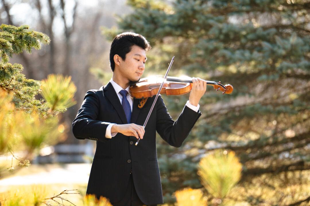 Steven Song, violinist with Shen Yun Performing Arts, in Middletown, N.Y., on Nov. 19, 2024. (Samira Bouaou/The Epoch Times)