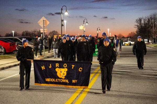 Holiday parade and tree lighting ceremony in the town of Wallkill, N.Y., on Nov. 30, 2024. (Larry Dye/The Epoch Times)