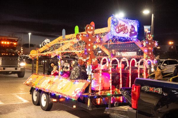 Holiday parade and tree lighting ceremony in the town of Wallkill, N.Y., on Nov. 30, 2024. (Larry Dye/The Epoch Times)