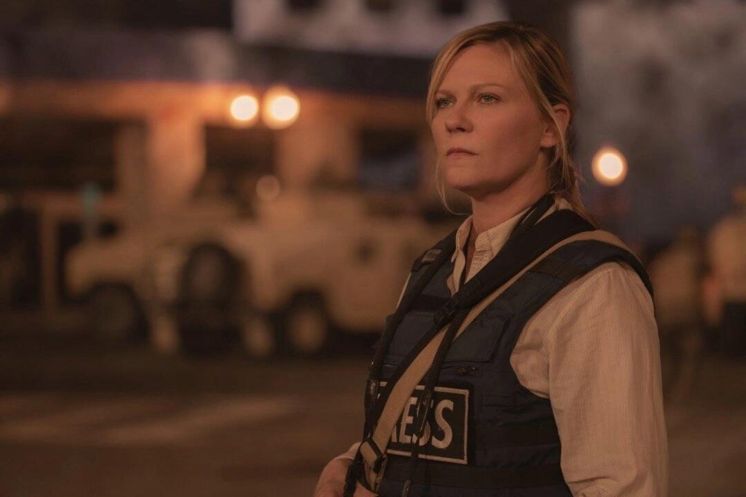 Lee Smith (Kirsten Dunst), a photojournalist who covers events, in “Civil War.” (Murray Close)