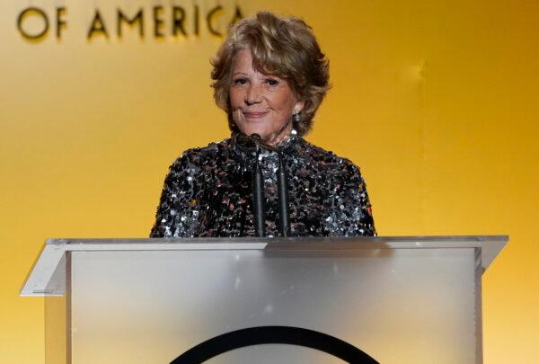 Linda Lavin speaks at the 33rd annual Producers Guild Awards, at the Fairmont Century Plaza Hotel in Los Angeles March 19, 2022. (Chris Pizzello/AP Photo)