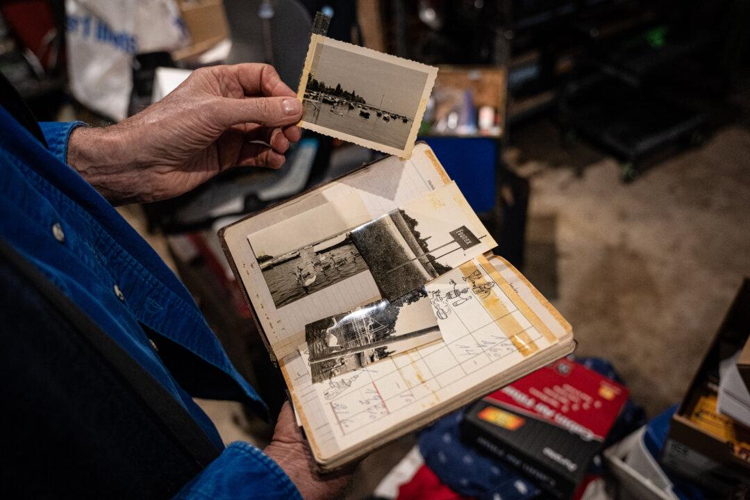 (Top) Anita Ghazarian and Simon Penny are staying with friends in the Glassell Park neighborhood of Los Angeles, on Feb. 1, 2025. (Bottom) When they evacuated, Ghazarian grabbed her mother's cookbook (Left), handwritten in Farsi, and Penny grabbed his mothers diary (Right). (Beige Luciano-Adams/The Epoch Times)