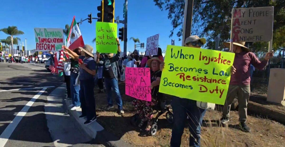 Protesters oppose the Trump administration’s border policies in Escondido, Calif., on Feb. 2, 2025. (Audra Morgan/Eye of the Storm)