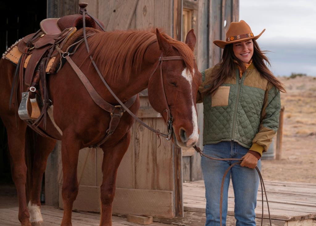 Quinn (Minka Kelly), in the series "Ransom Canyon." (Anna Kooris/Netflix)