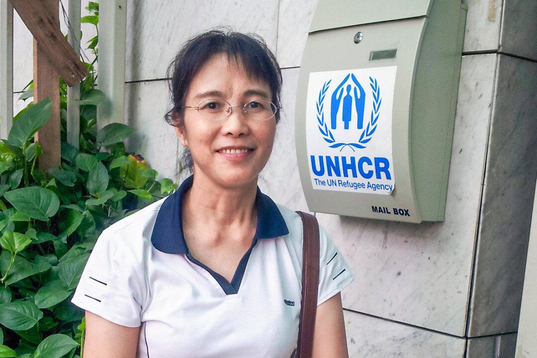 (Left) He Zhiwei and her daughter Feng Xiaoxin in Thailand, in an undated photo. (Right) He Zhiwei at the UN Refugee Agency in Bangkok, Thailand, in an undated photo. (Courtesy of Feng Xiaoxin)