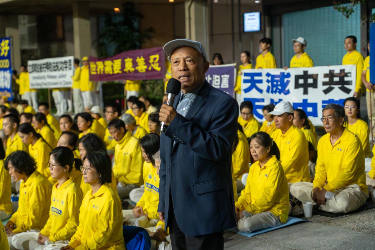Liu Yinquan, chairman of the China Social Democratic Party, attends a candlelight memorial rally for Falun Gong practitioners in Los Angeles on July 19, 2025, to express support for the practitioners. (Alex Lee/The Epoch Times)
