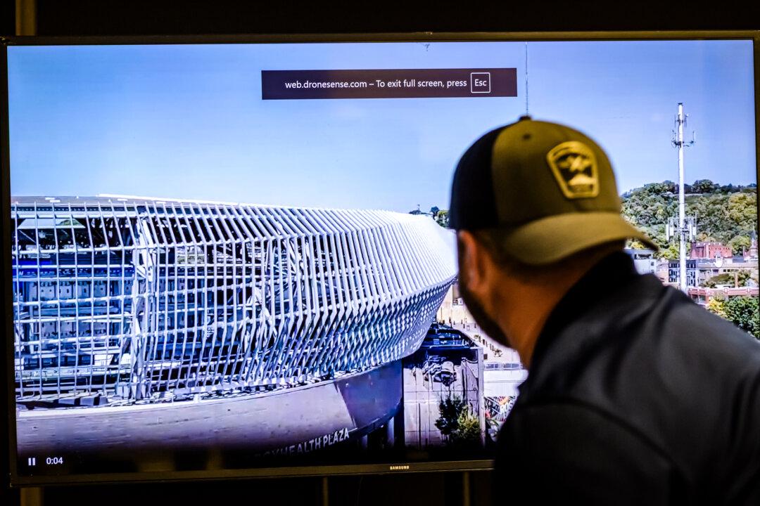 A computer screen displays an image from a drone's camera, monitored by a member of the Cincinnati Police Department's drone unit, on Sept. 12, 2025. (Malinda Hartong for The Epoch Times)