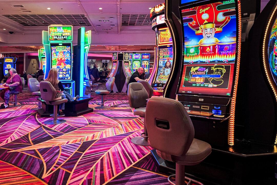 Guests play the slot machines at the Flamingo Las Vegas hotel and resort in Las Vegas on Dec. 9, 2025. (Allan Stein/The Epoch Times)
