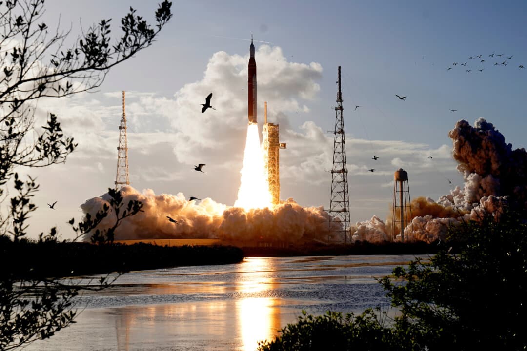 NASA’s Artemis II moon rocket lifts off from Kennedy Space Center’s Launch Pad 39B, in Cape Canaveral, Fla., April 1, 2026. (Chris O'Meara/AP Photo)