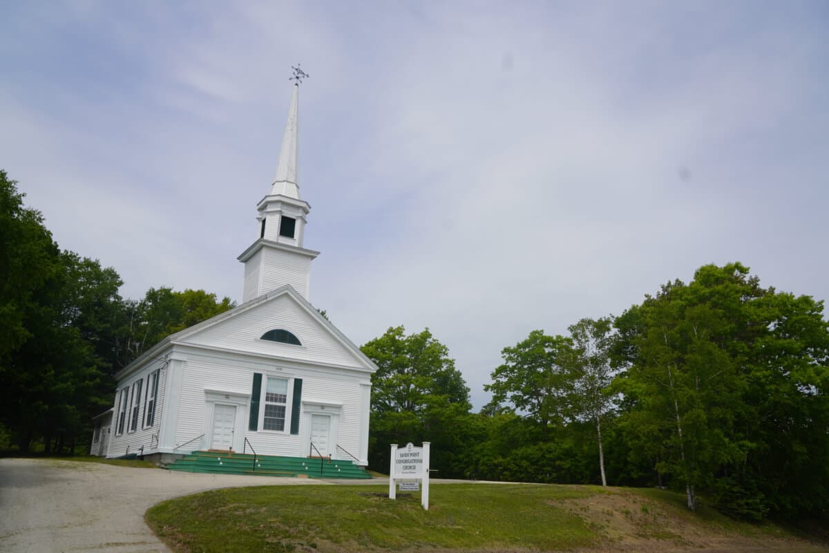 Sandy Point Congregational Church in Stockton Springs, Maine, on June 6, 2026. Congregationalism is deeply rooted in New England, descending from early Christian churches seeded by Puritan settlers in the 17th century. (Nathan Worcester/The Epoch Times)