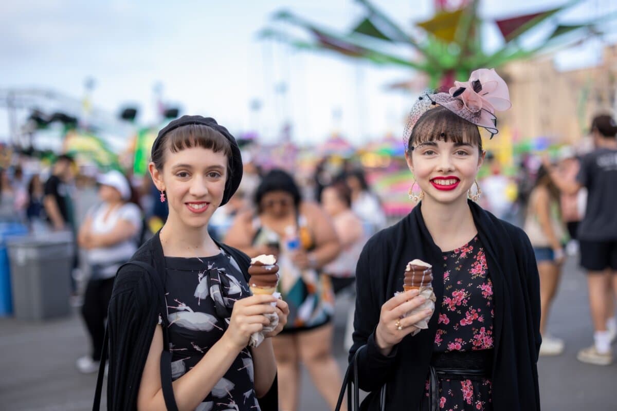 Tiffany Brannan (R) and her sister Rebekah at the San Diego County Fair. (Courtesy of Bryan Dahl)