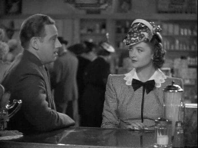 Jeff/Tony (Melvyn Douglas) and Margot Sherwood Merrick (Myrna Loy), in “Third Finger, Left Hand.” (Metro-Goldwyn-Mayer)