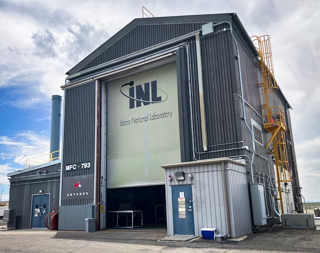 California-based Antares Nuclear's Mark-O reactor at Idaho National Labagory's Materials and Fuels Complex west of Idaho Falls, Idaho, on June 24, 2026. The company made history when its shipping container-sized Mark-0 reactor achieved criticality on June 4, in this refurbished sodium waste treatment plant. (John Haughey/The Epoch Times)