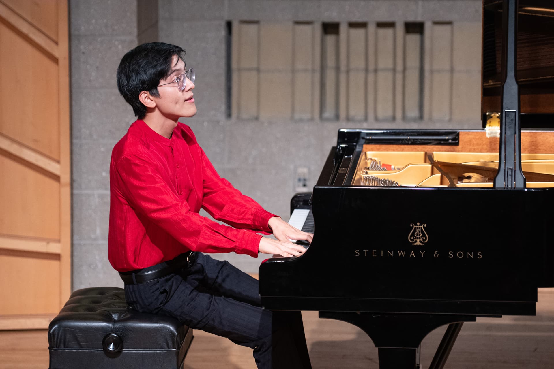 Khoi Luu, winner of the Best Rendition Award of the Commissioned Composition, performs during the winners’ concert following the Eighth NTD International Piano Competition in New York City on Sept. 5, 2026. (Larry Dai/The Epoch Times)