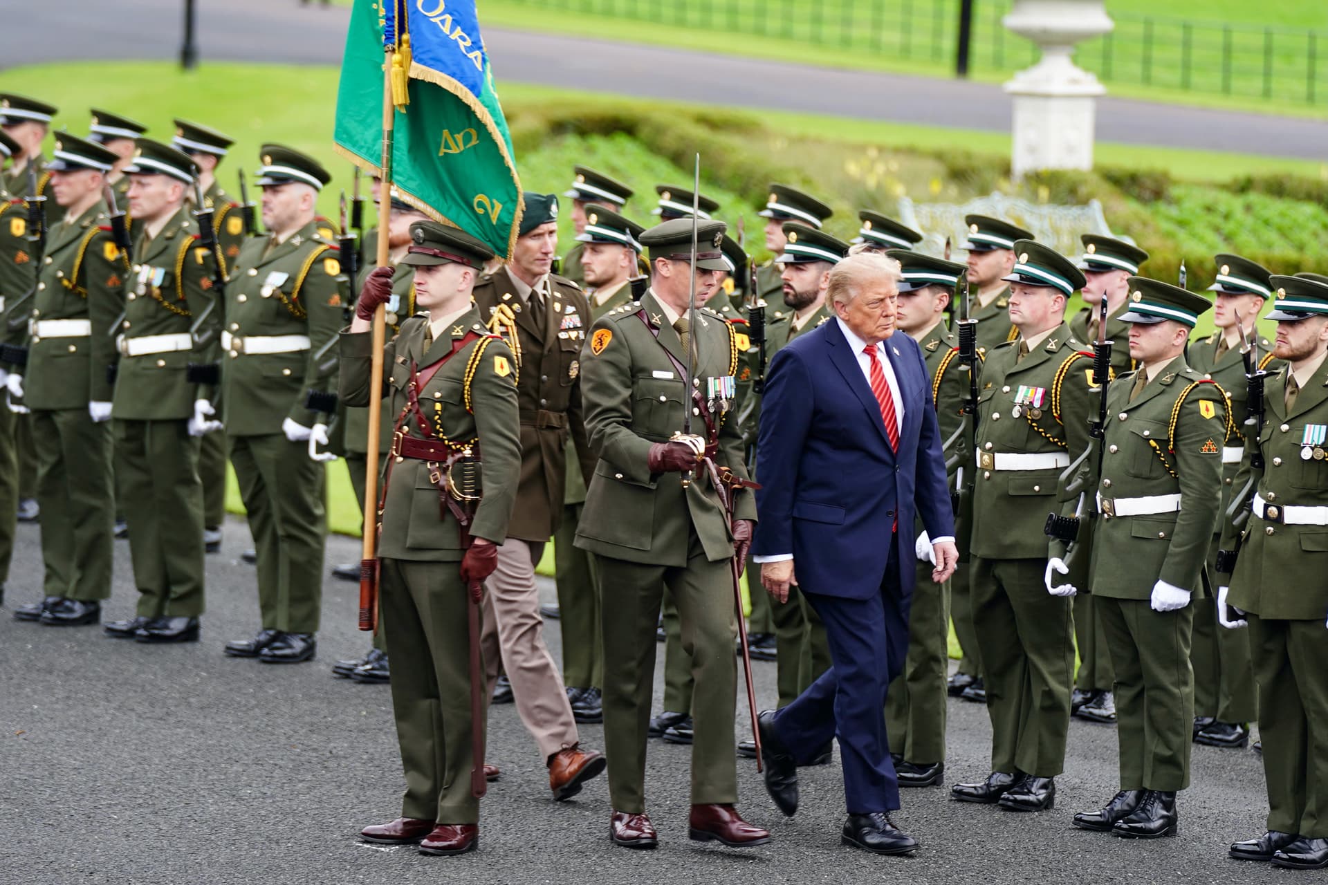 President Donald Trump reviews Ireland's honor guard at Áras an Uachtaráin in Dublin, Ireland, on Sept. 12, 2026. (Travis Gillmore/The Epoch Times)