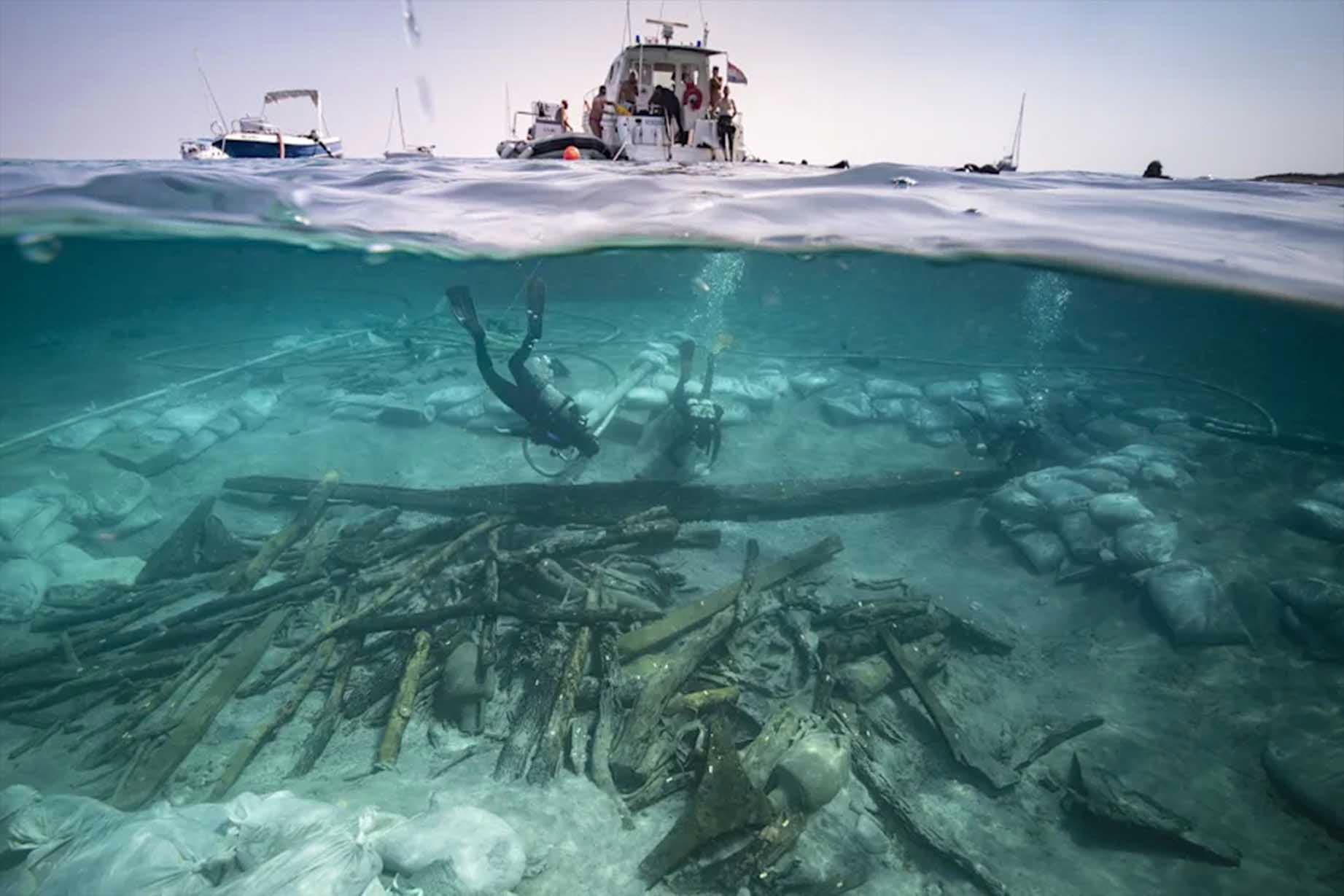 The Ilovik-Paržine 1 shipwreck was discovered in 2016 just 13 feet below the surface in the Paržine Bay, off the coast of Ilovik Island, Croatia. (Adriboats © L. Damelet, CNRS/CCJ)