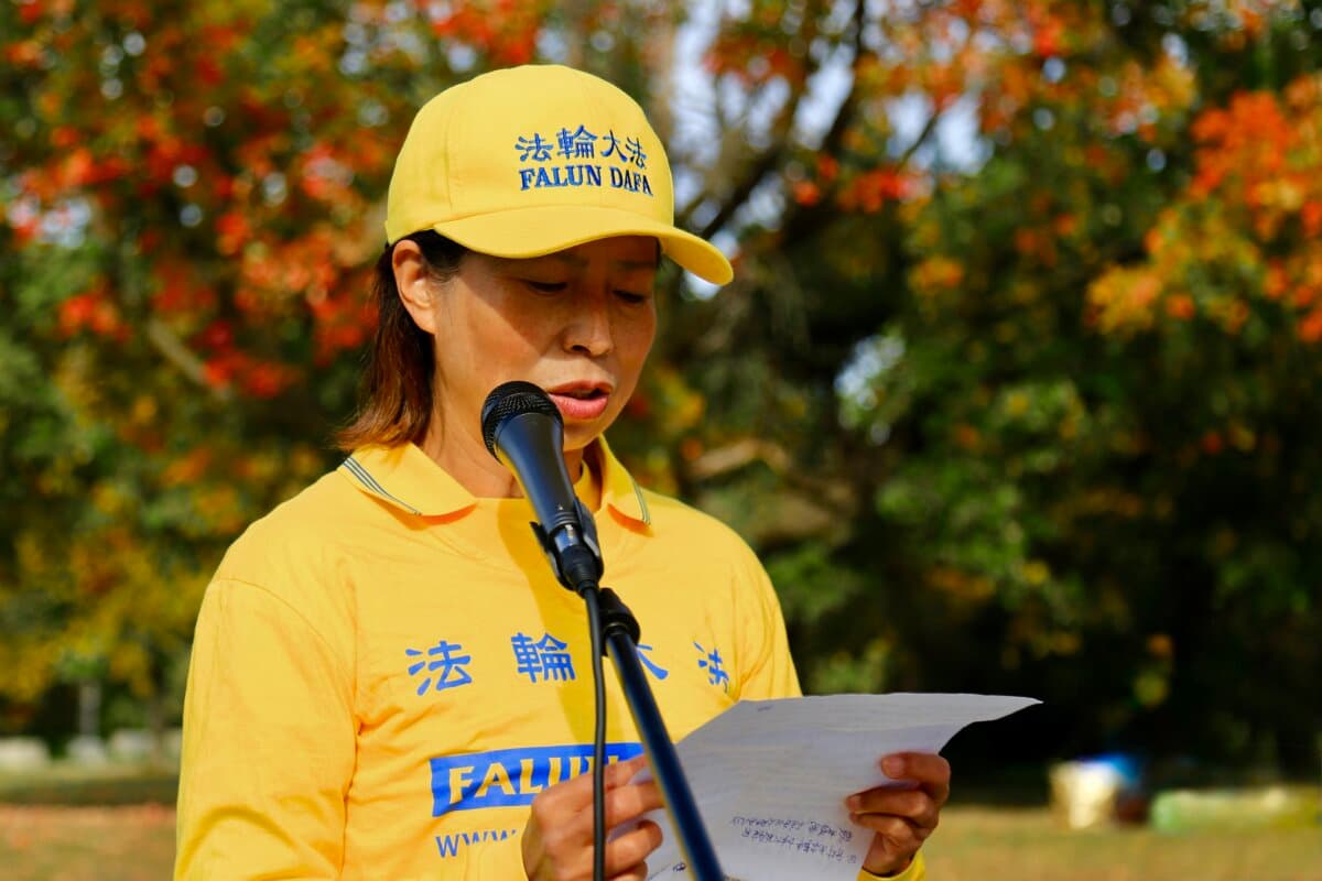 Falun Gong practitioner Nora Geng, who filmed the man who attacked her and another Falun Gong practitioner outside the Chinese Consulate in Toronto on Sept. 22, 2026, speaks at a rally outside Global Affairs Canada in Ottawa on Sept. 28, 2026. (Jonathan Ren/The Epoch Times)