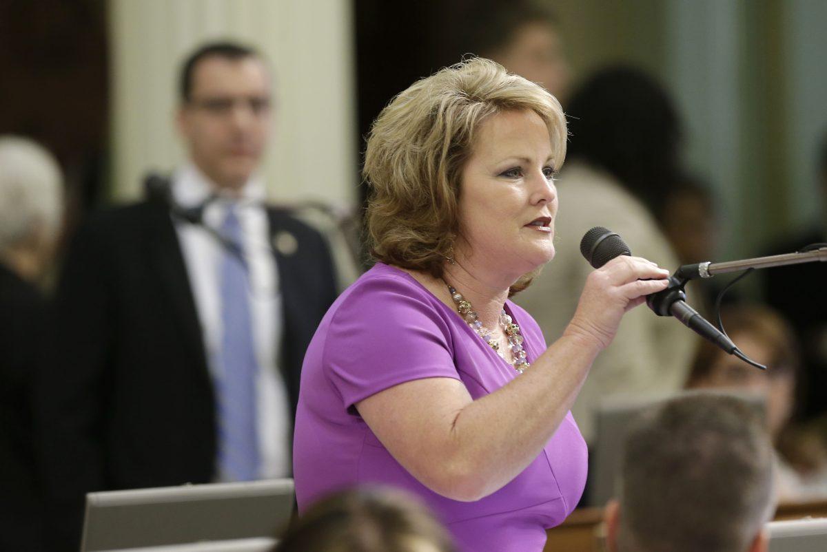 Then Assemblywoman Shannon Grove (R-Bakersfield) speaks to lawmakers at the Capitol in Sacramento on June 20, 2013. (Rich Pedroncelli/AP Photo)