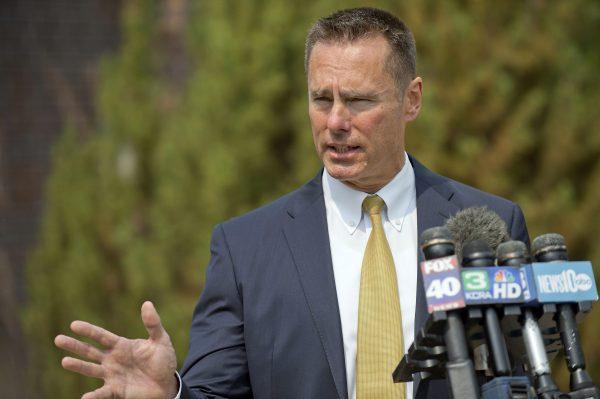 El Dorado County District Attorney Vern Pierson addresses members of the press at El Dorado County Superior Court in Placerville, Calif., on Sept. 19, 2014. (The Sacramento Bee, Randall Benton/AP Photo)