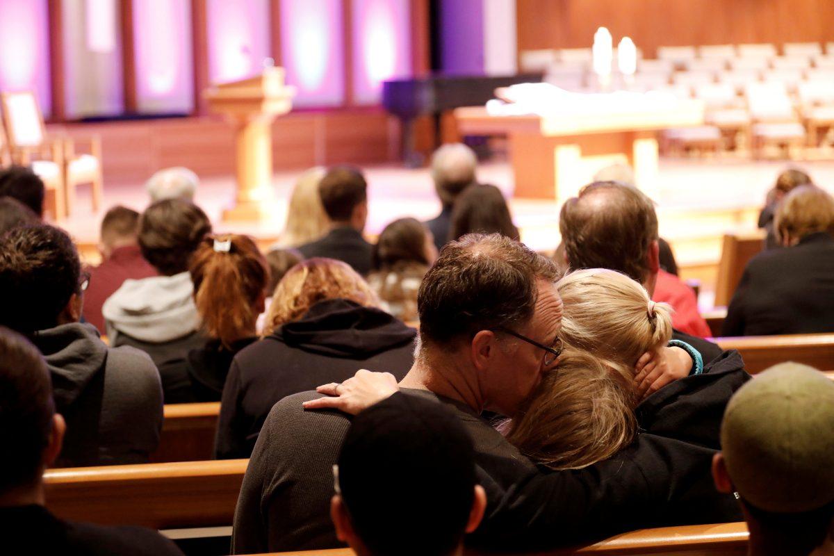 A candlelight vigil at a church in Poway, California in honor of the victims of the Congregation Chabad synagogue shooting on April 27, 2019. (John Gastaldo/Reuters)