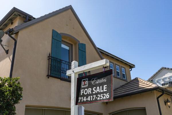 Homes await buyers in the city of Irvine, Calif., on Sept. 21, 2020. (John Fredricks/The Epoch Times)