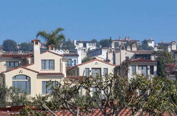 Homes in Newport Beach, Calif., on Jan. 18, 2021. (John Fredricks/The Epoch Times)
