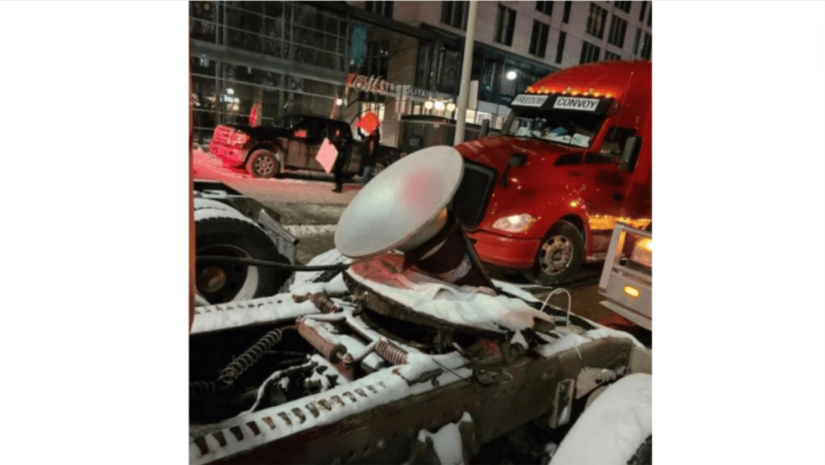 A trailer with a ship horn parked in Ottawa. (Courtesy of Ottawan protestor)