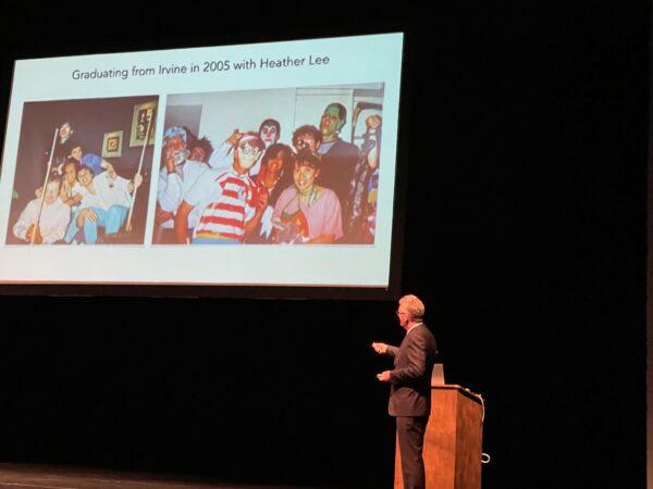 The 2021 Chemistry Nobel Prize winner and University of California–Irvine alumnus David MacMillan shares his story at UC Irvine’s Barclay Theatre in Irvine, Calif., on May 25, 2022. (Carol Cassis/The Epoch Times)