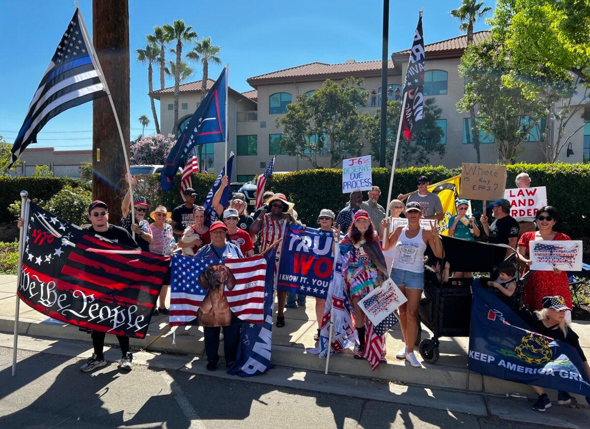 Residents protest in front of an FBI office in Riverside, Calif., on Aug. 10, 2022. (Courtesy of Greg Brittain)