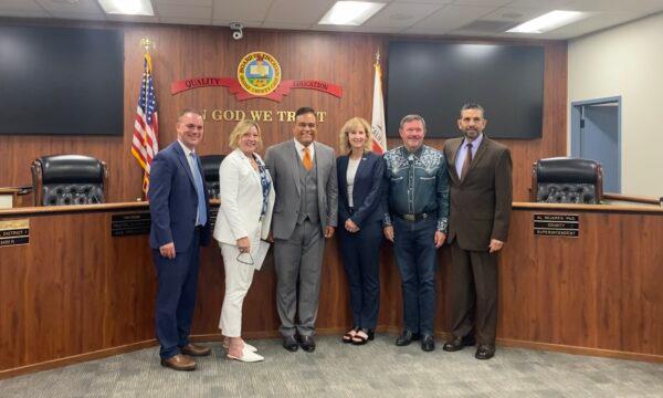(L-R) The Orange County Board of Education trustees Tim Shaw, Lisa Sparks, Jorge Valdes, Mari Barke, Ken Williams, and the county Superintendent of Schools Al Mijares during a meeting at the Orange County Department of Education in Costa Mesa, Calif., on Aug. 17, 2022. (Micaela Ricaforte/The Epoch Times)