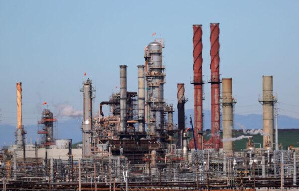 A view of the Chevron refinery in Richmond, Calif., on Nov. 17, 2021. (Justin Sullivan/Getty Images)