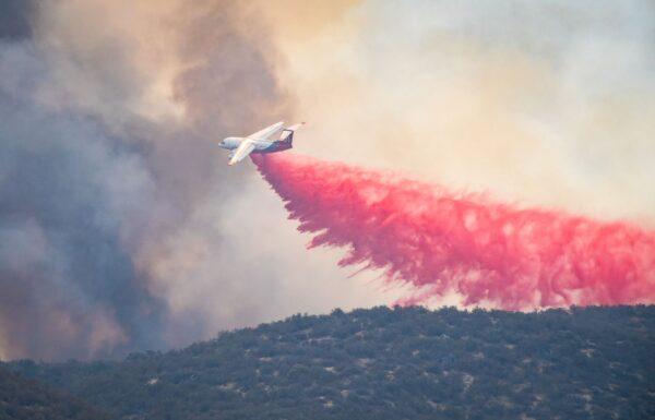 Multiple fire agencies battle the Fairview Fire burning in Hemet, Calif., on Sept. 6, 2022. (John Fredricks/The Epoch Times)
