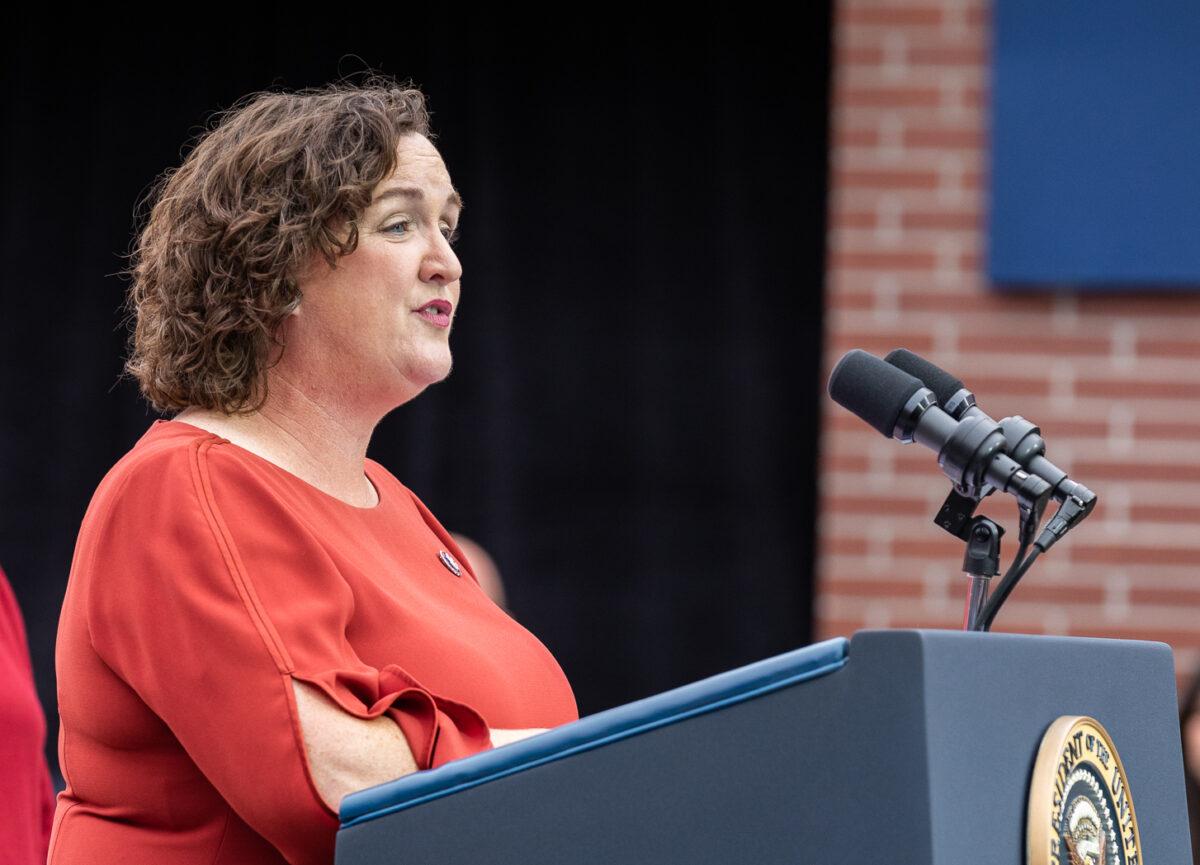 Rep. Katie Porter (D-Calif.) speaks at Irvine Valley College in Irvine, Calif., on Oct. 14, 2022. (John Fredricks/The Epoch Times)