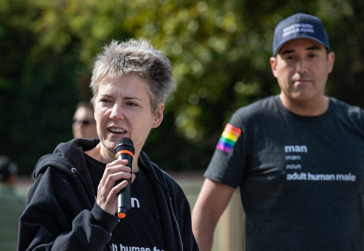 Lierre Keith speaks in San Francisco on Oct. 22, 2022. (John Fredricks/The Epoch Times)