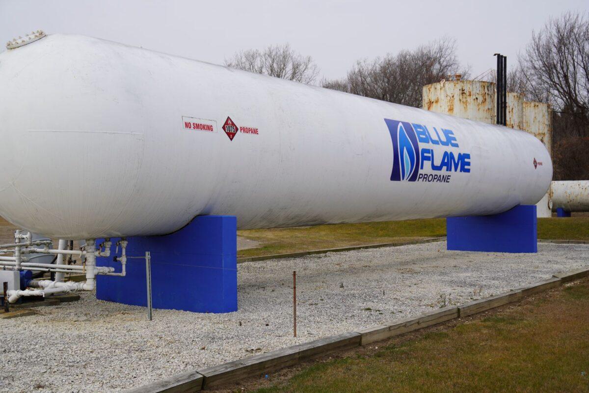 A propane holding tank at Blue Flame Propane in Worth, Mich., in December 2022. (Steven Kovac/Epoch Times)