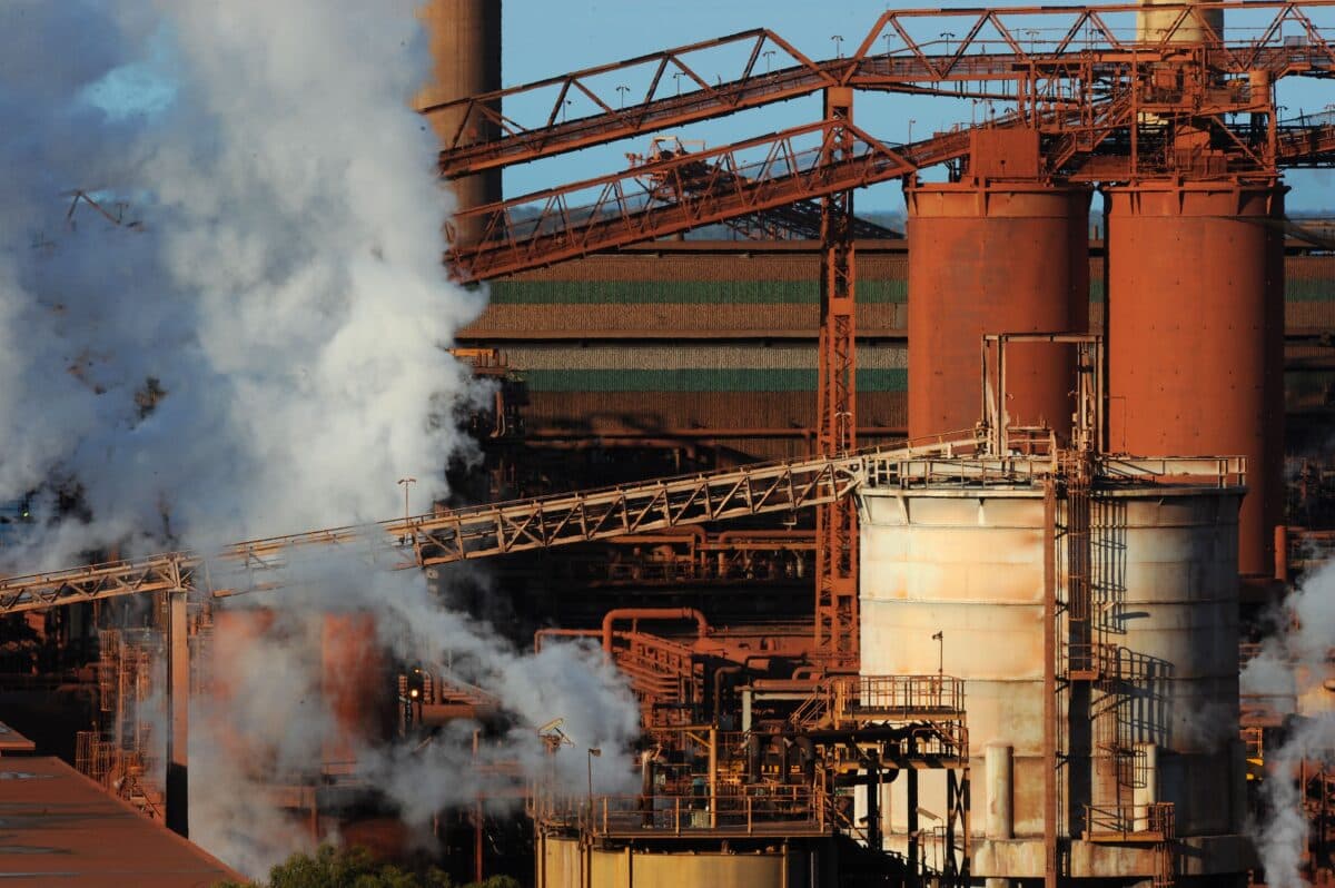 A section of the Queensland Alumina Refinery in Gladstone, Australia, on Jan. 18, 2012. (AAP Image/Dave Hunt)