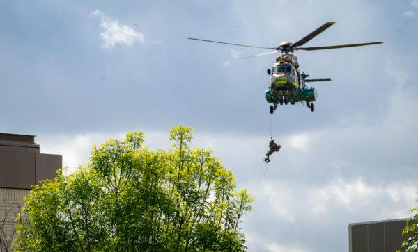 Multiple law enforcement and first responder agencies participate in an active shooter exercise on the campus of Biola University in La Mirada, Calif., on Feb. 28, 2023. (John Fredricks/The Epoch Times)