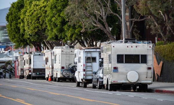 A homeless encampment in the Venice area of Los Angeles on Jan. 27, 2021. (John Fredricks/The Epoch Times)