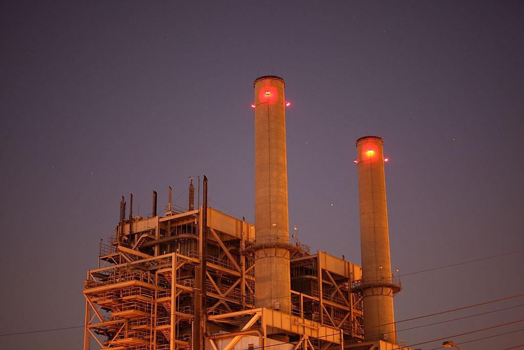 California Extends Use of Its Last 3 Gas-Powered Plants to Avoid Energy Crises