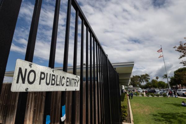 A gate enclosing Paularino Elementary School, of the Newport-Mesa Unified School District, in Costa Mesa, Calif., on Aug. 21, 2023. (John Fredricks/The Epoch Times)