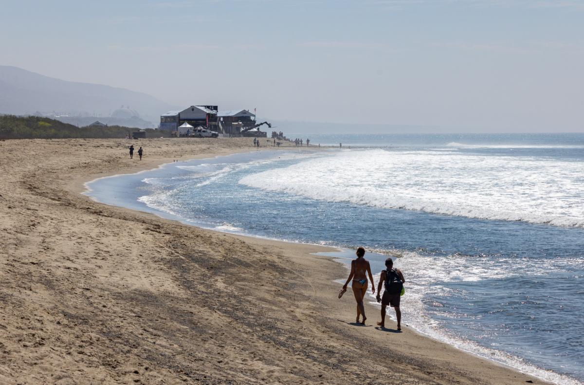 The Rip Curl WSL Finals of Lower Trestles surf spot in San Clemente, Calif., on Sept. 8, 2023. (John Fredricks/The Epoch Times)