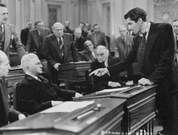 Publicity still from the 1939 film "Mr. Smith Goes to Washington." (MovieStillsDB)