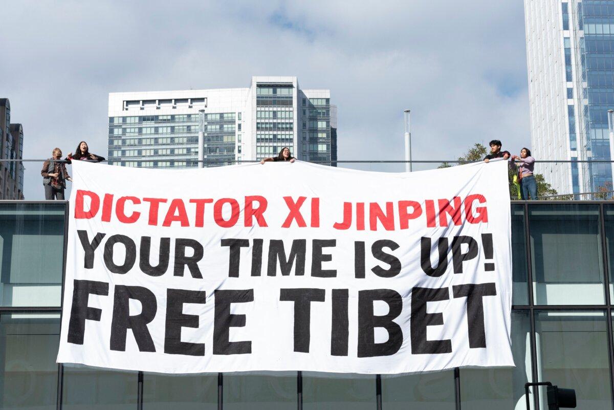 Tibetan student activists protest Chinese leader Xi Jinping's leadership and rights record in San Francisco, on Nov. 10, 2023, ahead of his arrival in the United States for the APEC Summit and a meeting with U.S. President Joe Biden. ( Laure Andrillon/AFP via Getty Images)