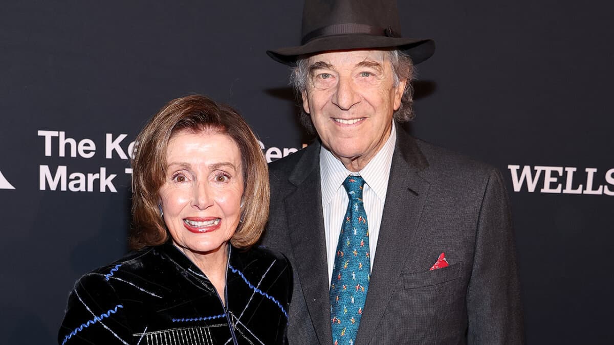 (L–R) Nancy and Paul Pelosi attend the 24th annual Mark Twain Prize For American Humor at The Kennedy Center in Washington on March 19, 2023. (Paul Morigi/Getty Images)