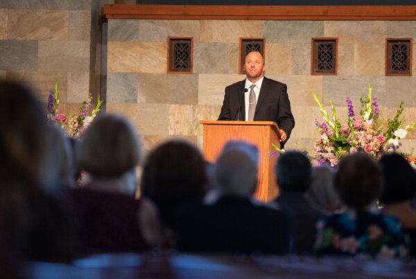 3DP4ME founder Jason Szolomayer speaks in Newport Beach, Calif., on Aug. 25, 2022. (John Fredricks/The Epoch Times)