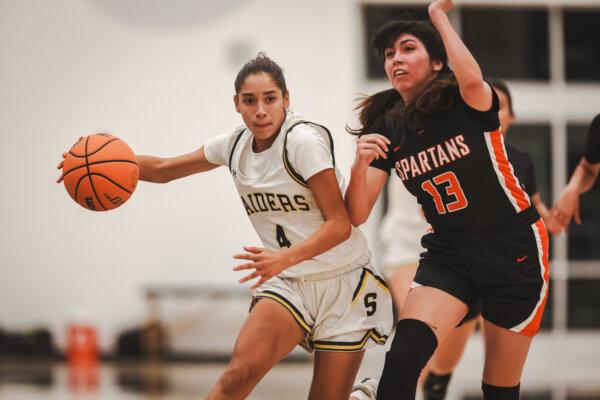 Sonora High School girls basketball player Amiah Lewis (4) dribbles the ball in a recent game. (Courtesy of Patrick Takkinen)